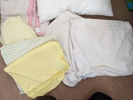 Photo of free Cot/Toddler Bedding (S10 fulwood) #2