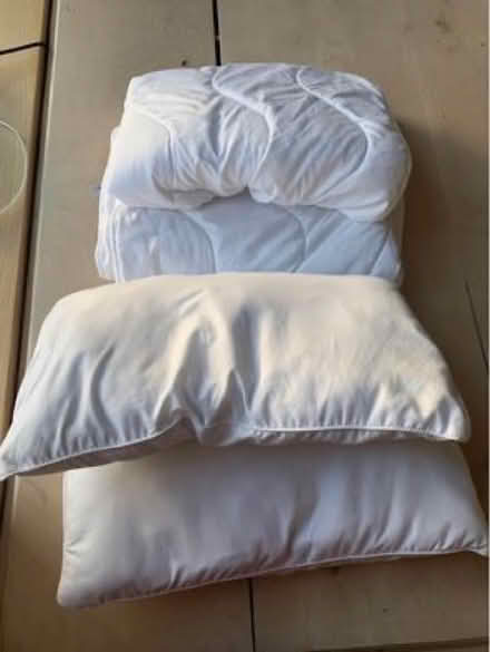 Photo of free Toddler bedding (Battlefield, Glasgow) #4