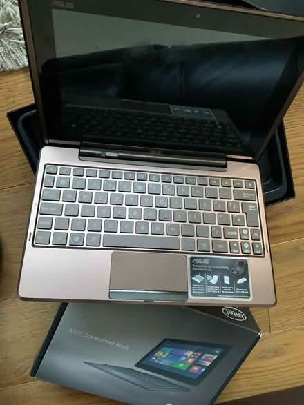 Photo of free spares or repair only notebook (OX3) #1