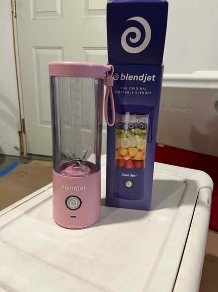 Photo of free Portable Blendjet Blender (Natick) #1