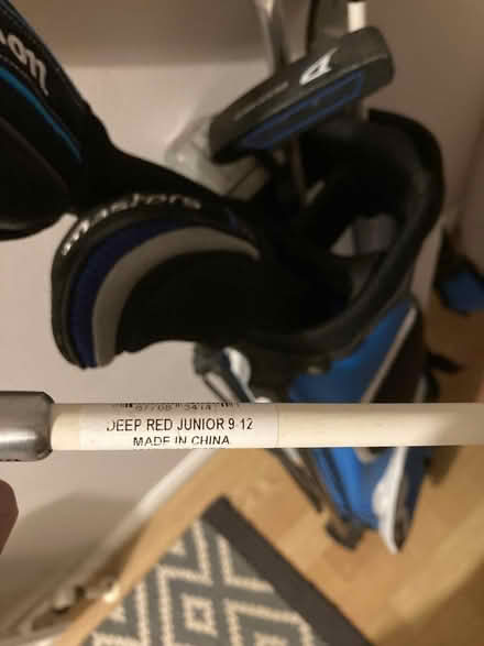 Photo of free Wilson junior golf set (Monkstown BT37) #1