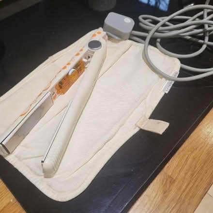 Photo of free hair straighteners (IP4) #1
