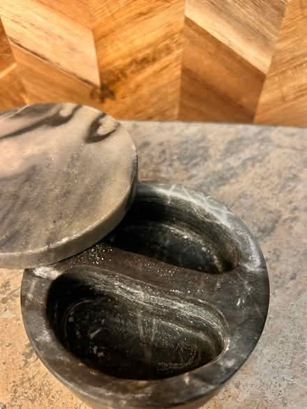 Photo of free Salt and pepper pinch pot (Woodford Green) #1