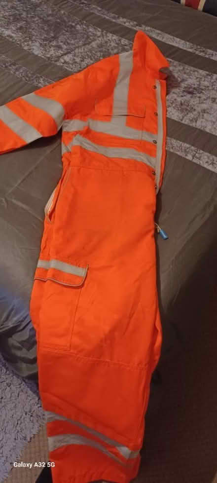 Photo of free Xl overhauls (DE56 neather heage) #1