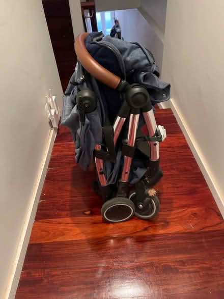 Photo of free Ickle bubba globe stroller (Dartmouth Park NW5) #1