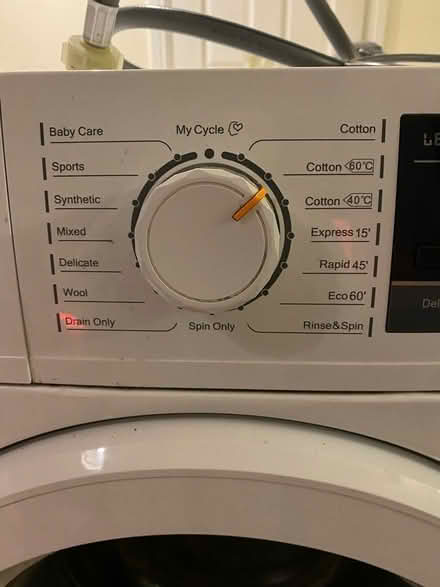 Photo of free Working Swan washing machine (B93 Bentley Heath) #1
