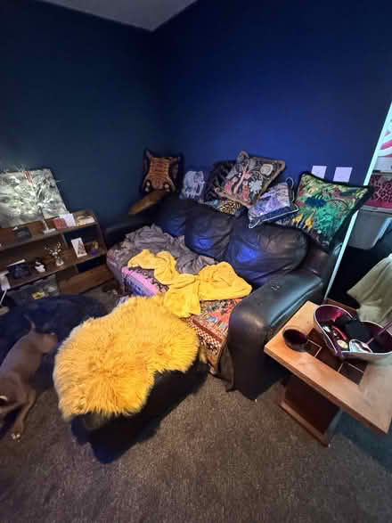 Photo of free large Settee (Malvern, near Morrisons) #1