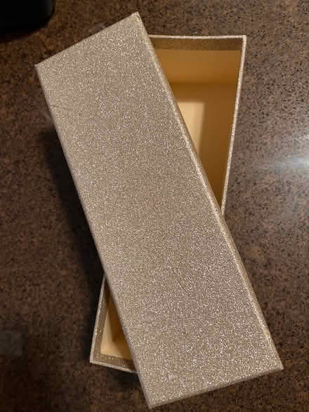Photo of free Paper Source Gold Glitter Box (East Harlem, above 125th St) #2