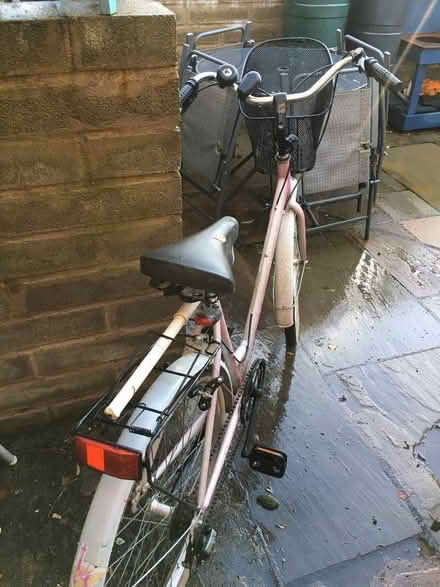 Photo of free Ladies bike (Monkland HR6) #3