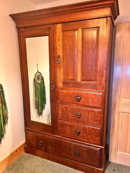 Photo of free Narnia wardrobe (Ketley TF1) #2