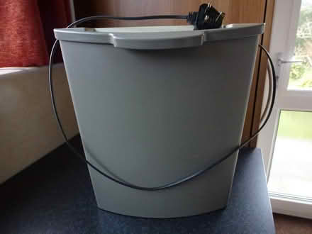 Photo of free Dahle deskside shredder (Fetcham) #3