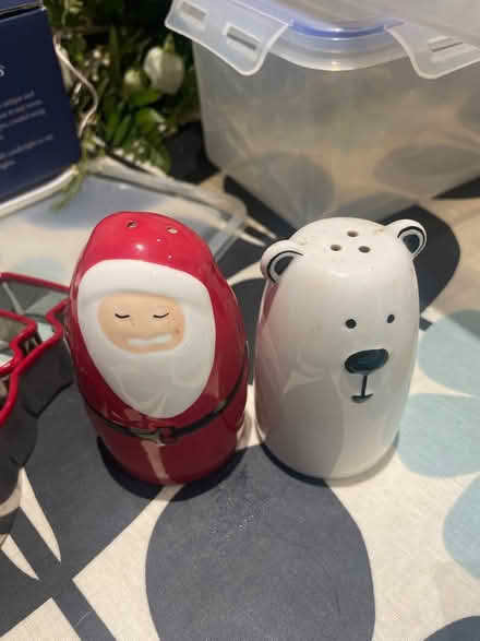Photo of free Salt and pepper (Broadwater SG2) #1