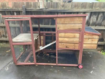 Photo of free Chicken run or Guinea pig hutch (Mount Waverley) #1