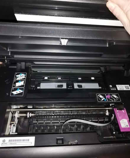Photo of free Black HP Hewlett Packard Envy 4527 printer (Low Beechburn DL15) #1