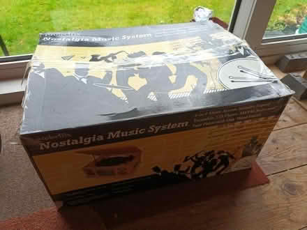 Photo of free Nostalgia Music System (Torrance G64) #2