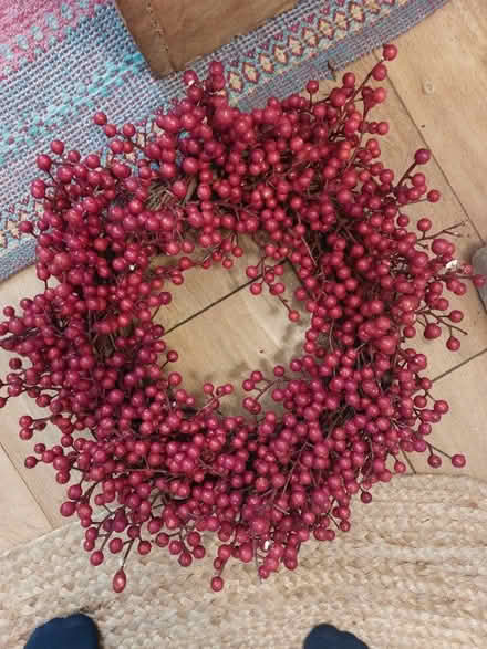 Photo of free Autumnal fake Berry wreath (Drayton OX14) #1