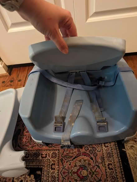 Photo of free Baby seat (Montgomery Village) #1