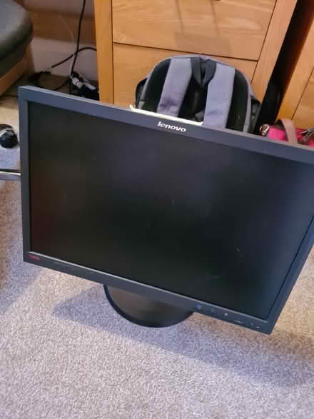 Photo of free Lenovo PC Monitor (Swinton S64) #1