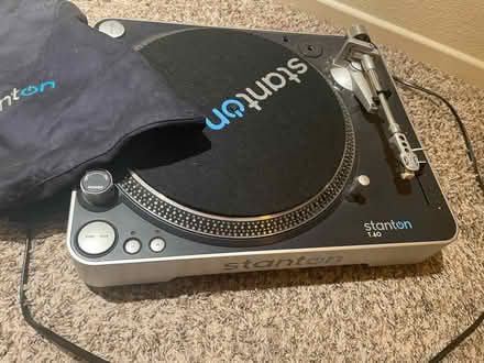 Photo of free stanton t.60 turntable (West Hills) #1