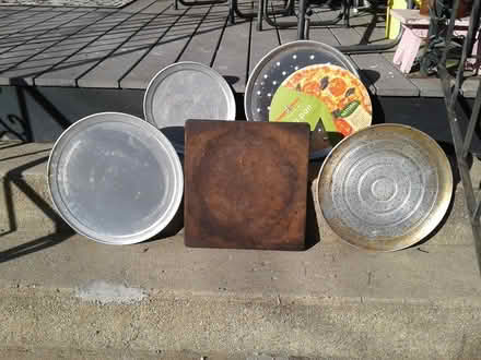 Photo of free pizza stone and pans (near Magoun Square) #1