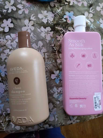 Photo of free Aveda shampoo & Smooth lotion (Robbinsdale) #1