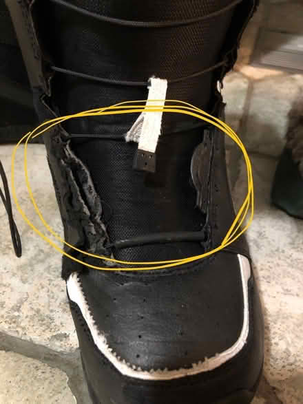 Photo of free Men’s snowboarding boots (Don Mills Rd & Lawrence) #3