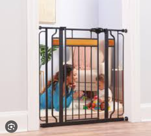 Photo of baby gate (Dixie and Bloor. Mississauga.) #1