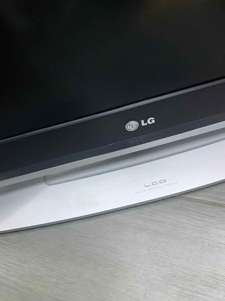 Photo of free TV (Glasgow G41) #2