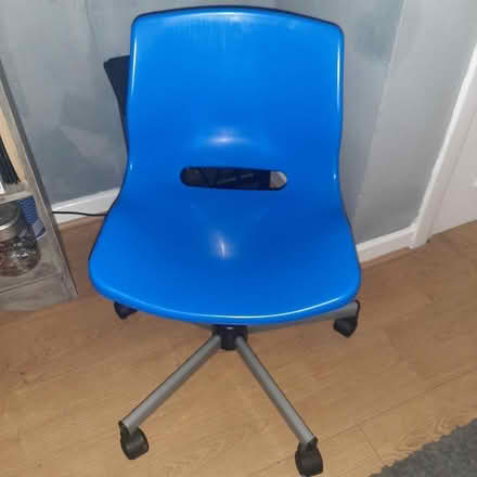 Photo of free Desk chair (Hawarden) #1