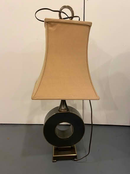 Photo of free Table lamp (Greenwood/Phinney) #2