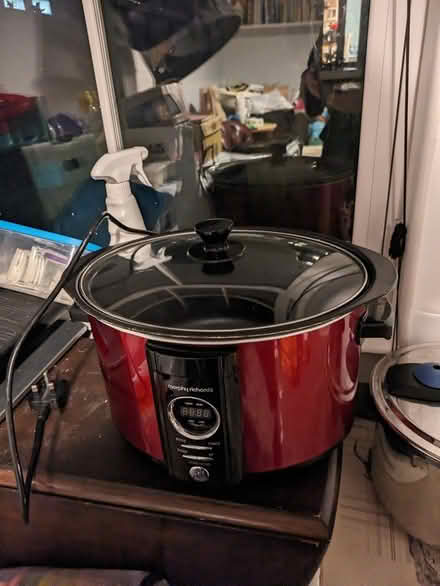 Photo of free Slow cooker (ME5) #2