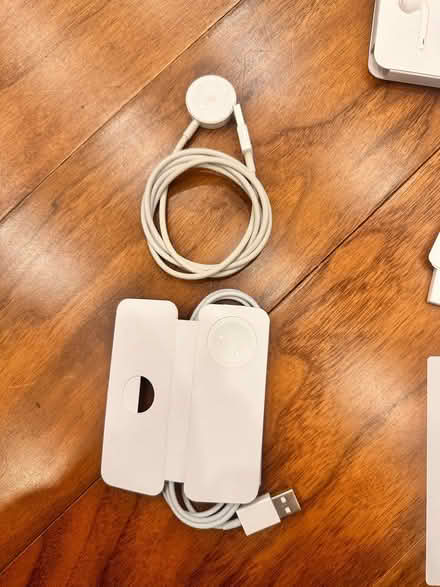 Photo of free Original Apple Accessories (SW7) #1