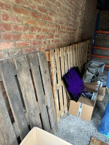 Photo of free Pallets (Wimbledon SW20) #1