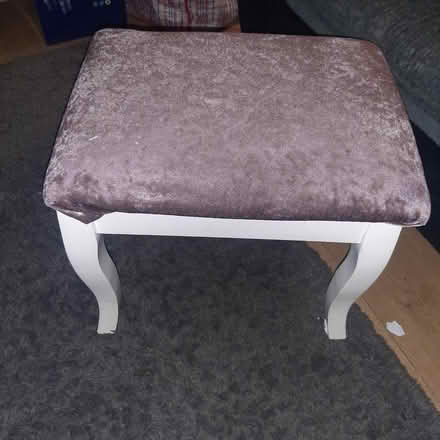 Photo of free Stool (Hawarden) #1