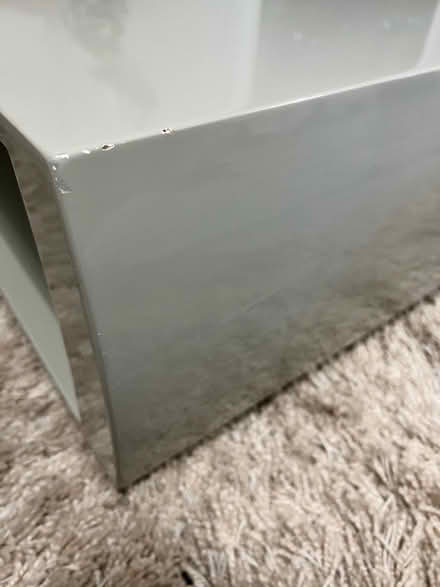 Photo of free Dwell high gloss coffee table (Basildon) #3