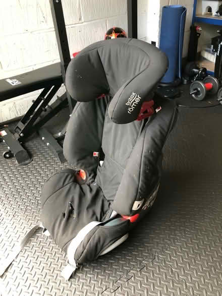 Photo of free Children’s car seat (Penwortham PR1) #2