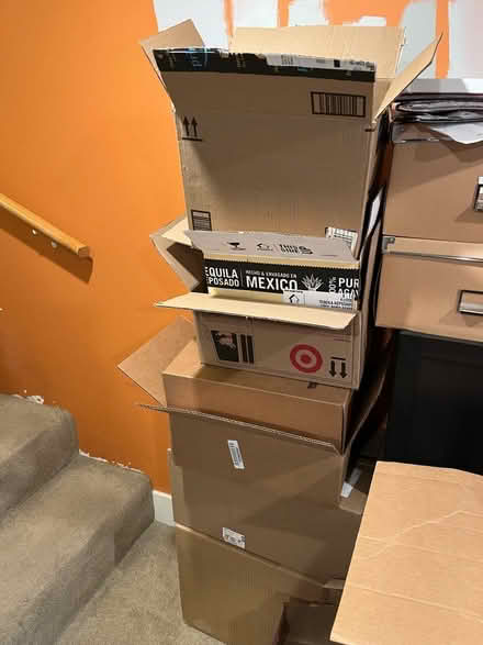 Photo of free Air pillows and boxes (Ballard) #2