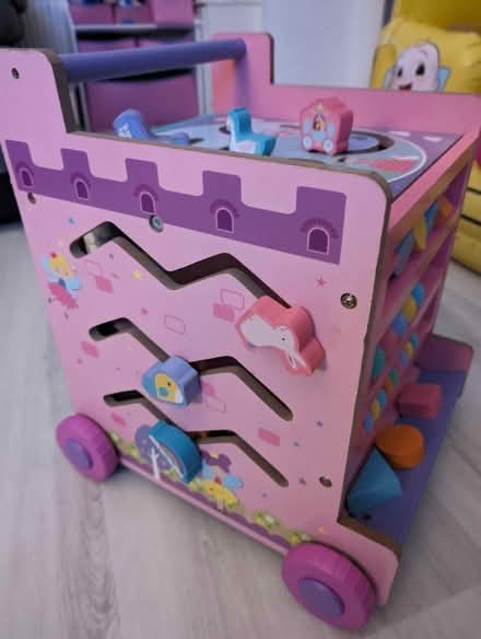 Photo of free Push along activity cube (Lees OL4) #3