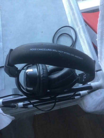 Photo of free Headphones (Wincobank, S5) #2