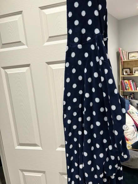 Photo of free Dressing gown (N11) #1