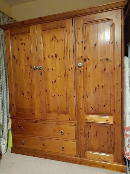 Photo of free Wardrobe (3 door) (Draycott DE72 3) #2