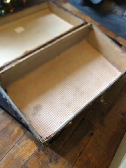 Photo of free Vintage Trunk (Hotwells BS8) #2