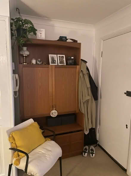Photo of free Mid Century Unit (Kew Gardens TW9) #1