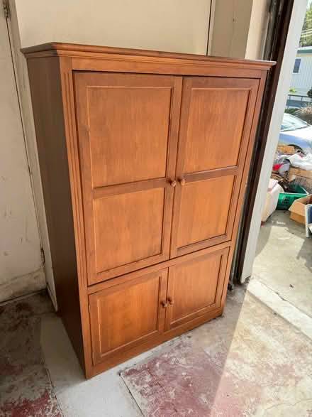Photo of free Armoire (Hull & El Camino) #1
