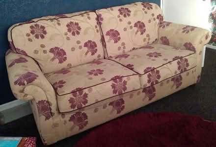 Photo of free Living room sofa (Bentilee. Stoke-on-Trent.) #3