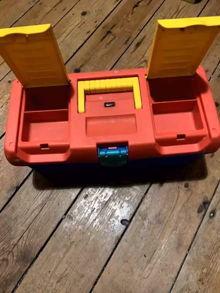 Photo of free Small toolbox (Selhurst CR0) #1