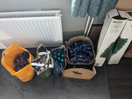 Photo of free Christmas decorations (Berkhamsted HP4) #1