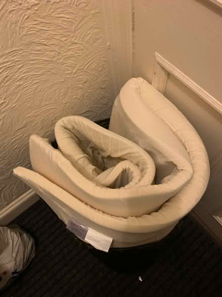 Photo of free Mattress topper for a double bed (Bellevue EH7) #2