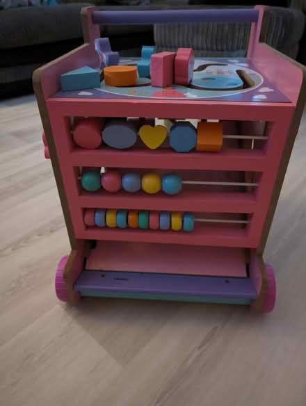 Photo of free Push along activity cube (Lees OL4) #1