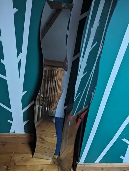 Photo of free 2 thin wavy mirrors (BD21 - Long Lee) #1